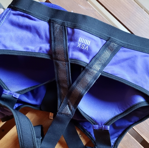 VSX Victoria's Secret Sports Bra - Picture 1 of 10